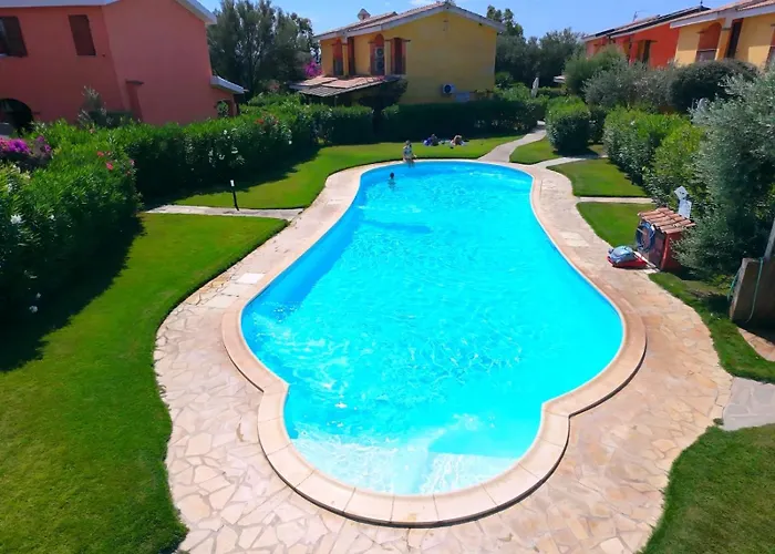 Juniperus Porto Pino Villa *